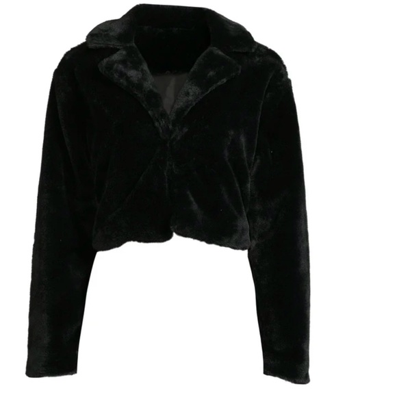 Madden NYC Juniors’ Faux Fur cropped Jacket - Picture 5 of 5